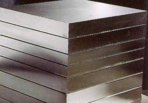 長城用多少材料，長城是用什么材料建的